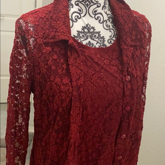 Petite tank and lace cardigan - Picture 6 of 12